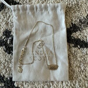 KENDRA SCOTT NECKLACE